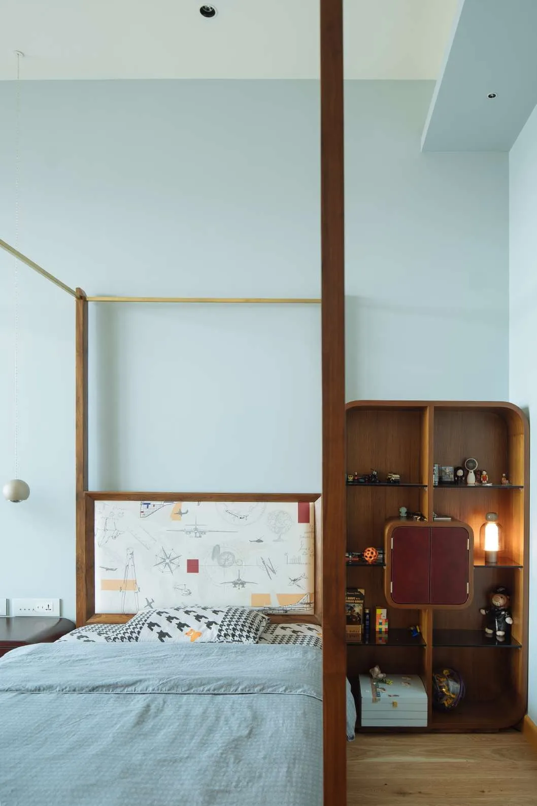 White apartment. Interiors photography by Harris George Stephen, frame 3
